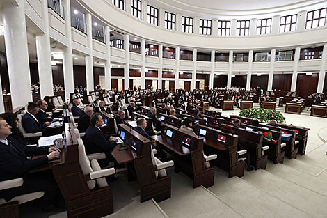 Депутаты приняли во втором чтении законопроект о таможенном регулировании