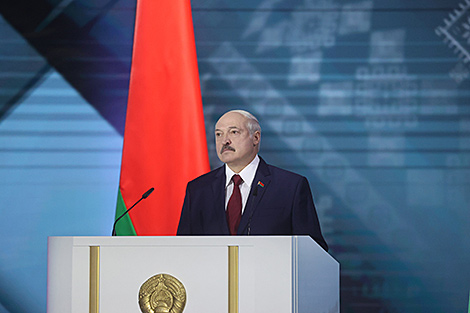 Лукашэнка заяўляе пра безальтэрнатыўную ролю моцнай дзяржавы ў жыцці нацыі