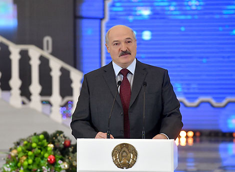 Лукашэнка: У сучасным хутказменлівым свеце беларусам важна не страціць сваю ідэнтычнасць