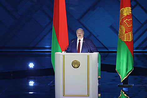 Лукашэнка звярнуўся са штогадовым Пасланнем да беларускага народа і Нацыянальнага сходу