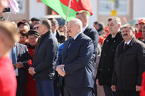 Лукашэнка: чарнобыльскі ўдар з'яднаў беларусаў у імкненні захаваць пацярпелыя рэгіёны