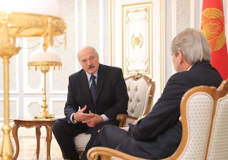 Лукашэнка бачыць асновай партнёрства з ЕС гандлёва-эканамічныя адносіны