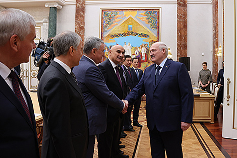 Лукашэнка падкрэслівае ролю адзінства ў АДКБ для захавання суверэнітэту і незалежнасці яе ўдзельнікаў