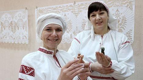 Беражліва захоўваючы традыцыі продкаў - віцебскі цэнтр народнай творчасці атрымаў спецпрэмію Прэзідэнта