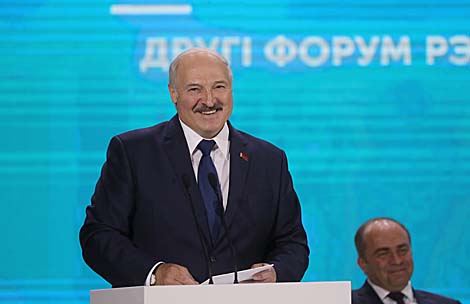 Лукашэнка: граніца Беларусі з Украінай не павінна быць перашкодай для перамяшчэння людзей