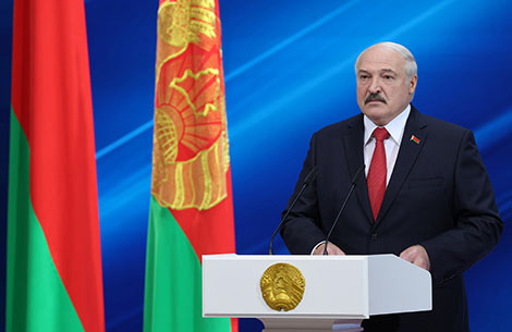 Лукашэнка: размова з пазіцыі сілы з беларускім народам бесперспектыўная