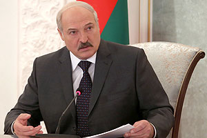 Лукашэнка: Беларусь будзе спрашчаць перасячэнне дзяржграніцы толькі на аснове захавання нацыянальных інтарэсаў