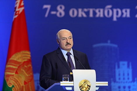 Лукашэнка заклікаў краіны Еўропы прыняць больш актыўныя дзеянні для вырашэння канфлікту ва Украіне