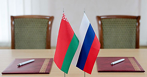 Лукашэнка: Беларусь вядзе дыялог з Расіяй аб пастаўцы ЗРС С-400
