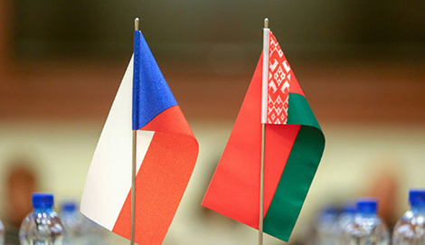 Лукашэнка: Беларусь і Чэхія маюць у актыве багатую гісторыю паспяховага ўзаемадзеяння ў розных галінах
