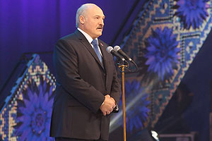 Лукашэнка: Выбары для мяне закончыліся напярэдадні выбараў