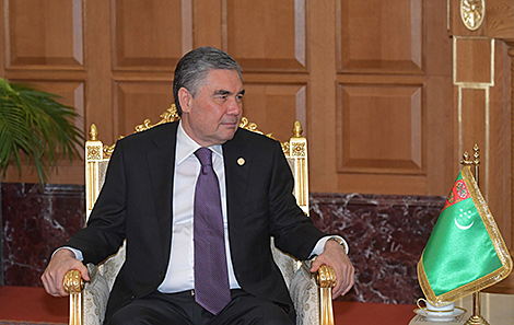 卢卡申科祝贺土库曼斯坦总统库尔班古力•别尔德穆哈梅多夫诞辰