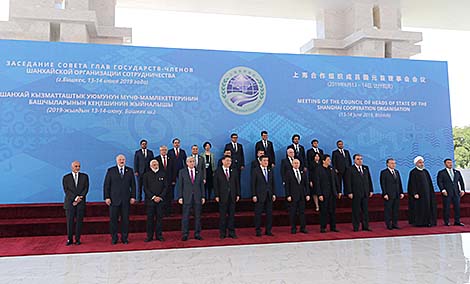 卢卡申科在上海合作组织峰会期间与外国领导人举行了会谈