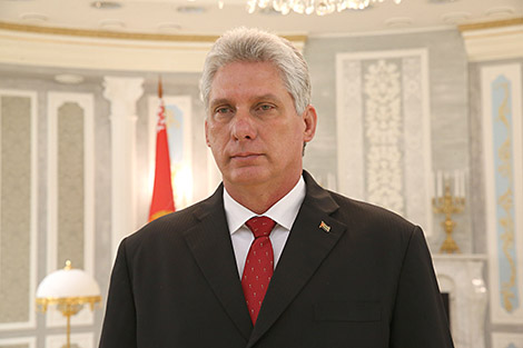 卢卡申科祝贺米格尔·迪亚斯·卡内尔当选古巴主席