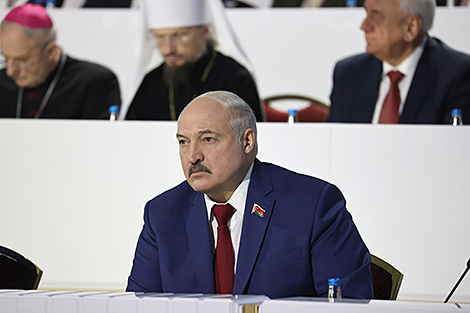 Лукашенко: говоря о возможных преобразованиях, нужно, безусловно, исходить из национальных интересов
