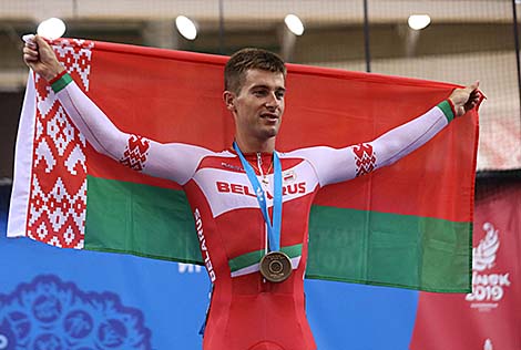 Белорус Евгений Королек стал бронзовым призером в скретче на велотреке II Европейских игр