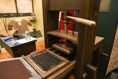 Действующая копия печатного станка пополнит экспозицию Национального исторического музея