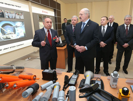 Belarus President Alexander Lukashenko visited the company OAO Peleng