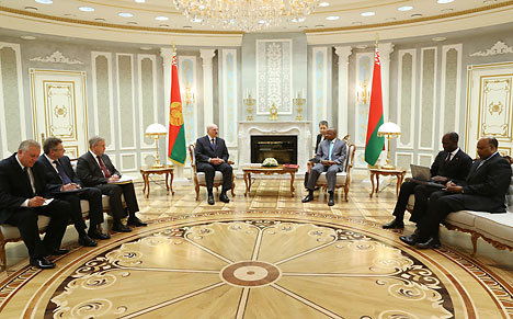 President of Belarus Alexander Lukashenko met with Prime Minister of Mozambique Alberto Vaquina 