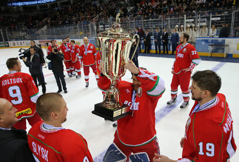 Belarus President’s Team lift Christmas ice hockey trophy for tenth time
