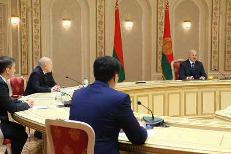 Lukashenko wants CIS to become a political and economic center of power