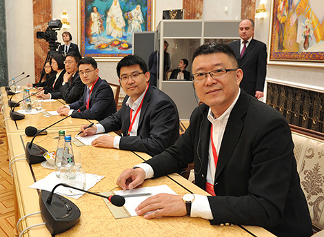 Lukashenko meets with representatives of Chinese mass media