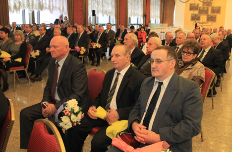 Distinguished Belarusians honored with state awards