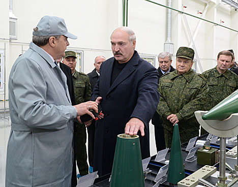 Belarus to stay focused on defense in military affairs
