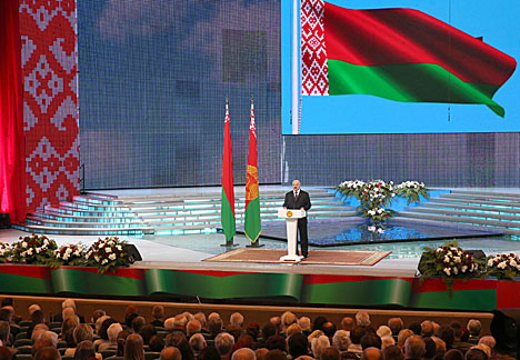 Lukashenko: Belarus will find happiness through peaceful means