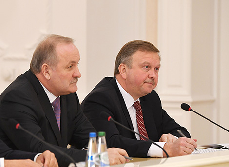 Lukashenko wants job opportunities for every Belarusian