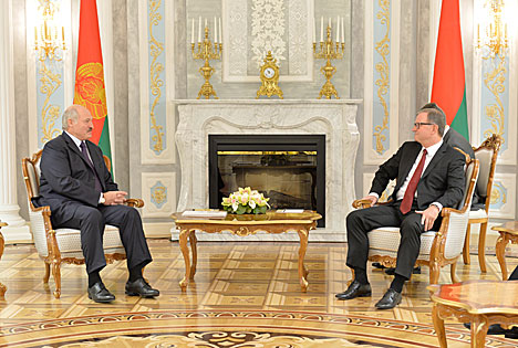 Lukashenko suggests opening new page in Belarus-Austria relations