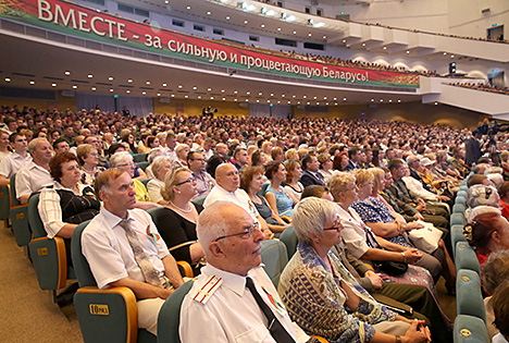 Lukashenko: Care for people is the main indicator of Belarus’ achievements