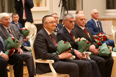 Distinguished Belarusians awarded for labor achievements in 2011-2016