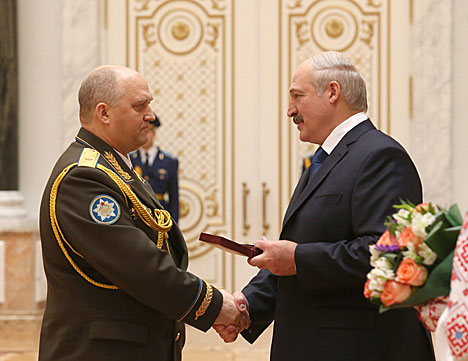 Lukashenko: Belarus’ wellbeing relies on the successes of persevering people