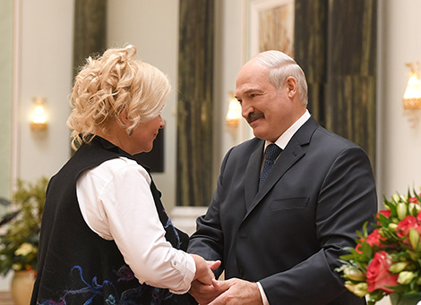 Leading stage performer at the Belarusian State Youth Theater Natalya Onishchenko receives the Honored Artist of Belarus title