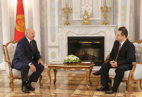Lukashenko calls on state leaders to get more involved in Ukraine settlement