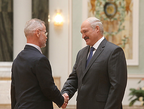The Medal for Excellent Labor is conferred on deputy head of the polar research center of the NASB, head of the Belarusian Antarctic expedition Alexei Gaidashov