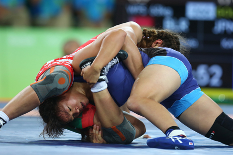 Olympics 2016: Maria Mamoshuk wins wrestling silver