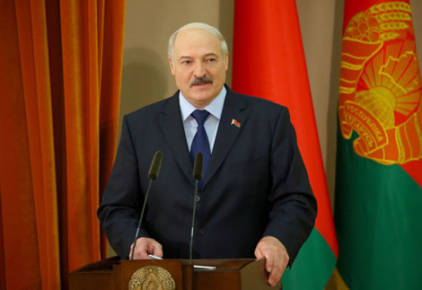 Lukashenko encourages young people to build their future in their own country