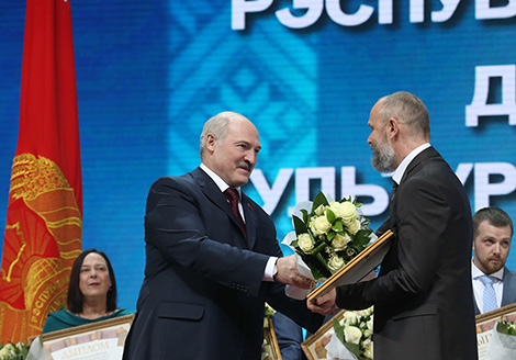 Special prize of the President was bestowed upon artist, member of the Belarusian Union of Artists Konstantin Vashchenko