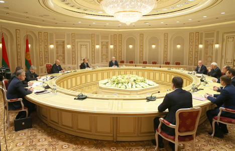 Lukashenko: Belarus and Russia’s Irkutsk Oblast need to find reserves to step up mutual trade