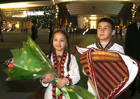 Belarus president arrives in Turkmenistan on official visit Belarus president arrives in Turkmenistan on official visit
