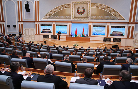 Lukashenko demands innovative solutions in waste management