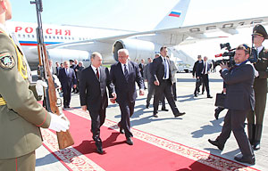 Putin arrives in Belarus for Troika summit