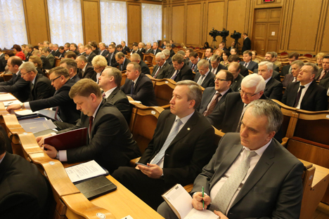 Kobyakov urges to tap into internal economic reserves, mobilize personnel