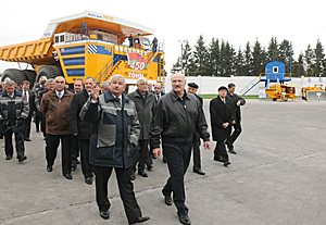 Lukashenko visited BelAZ Holding company
