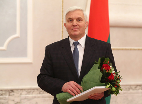 Viktor Ryabtsev sworn in as judge of Belarus’ Constitutional Court