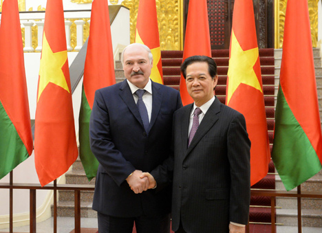 Belarus President Alexander Lukashenko met with Prime Minister of Vietnam Nguyen Tan Dung