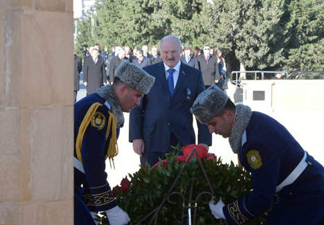 Alexander Lukashenko laid a wreath at the memorial in Martyrs’ Lane