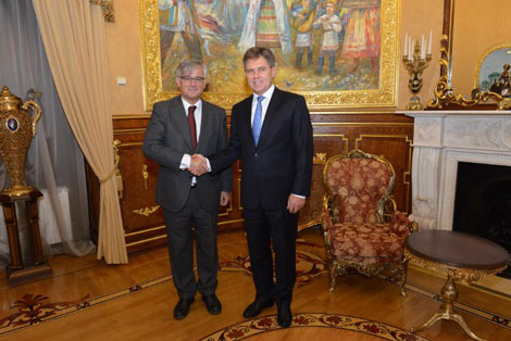 During the meeting. Photo of the Embassy of the Republic of Belarus in the Russian Federation